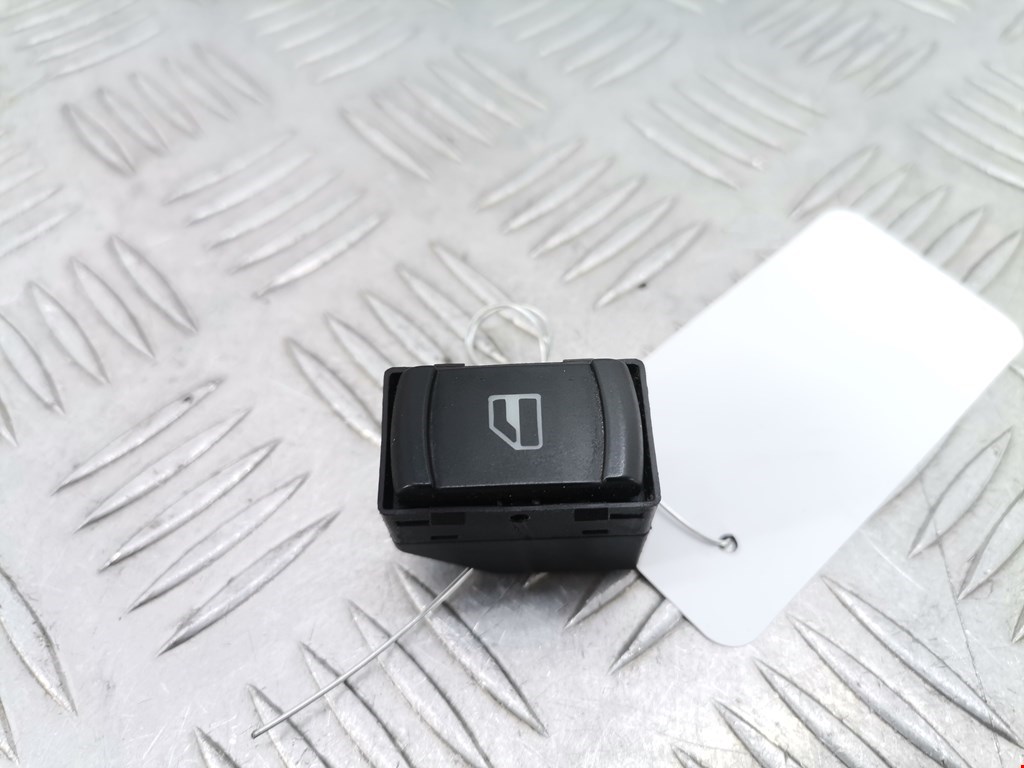 Кнопка стеклоподъемника VOLKSWAGEN Passat B5 1997-2005