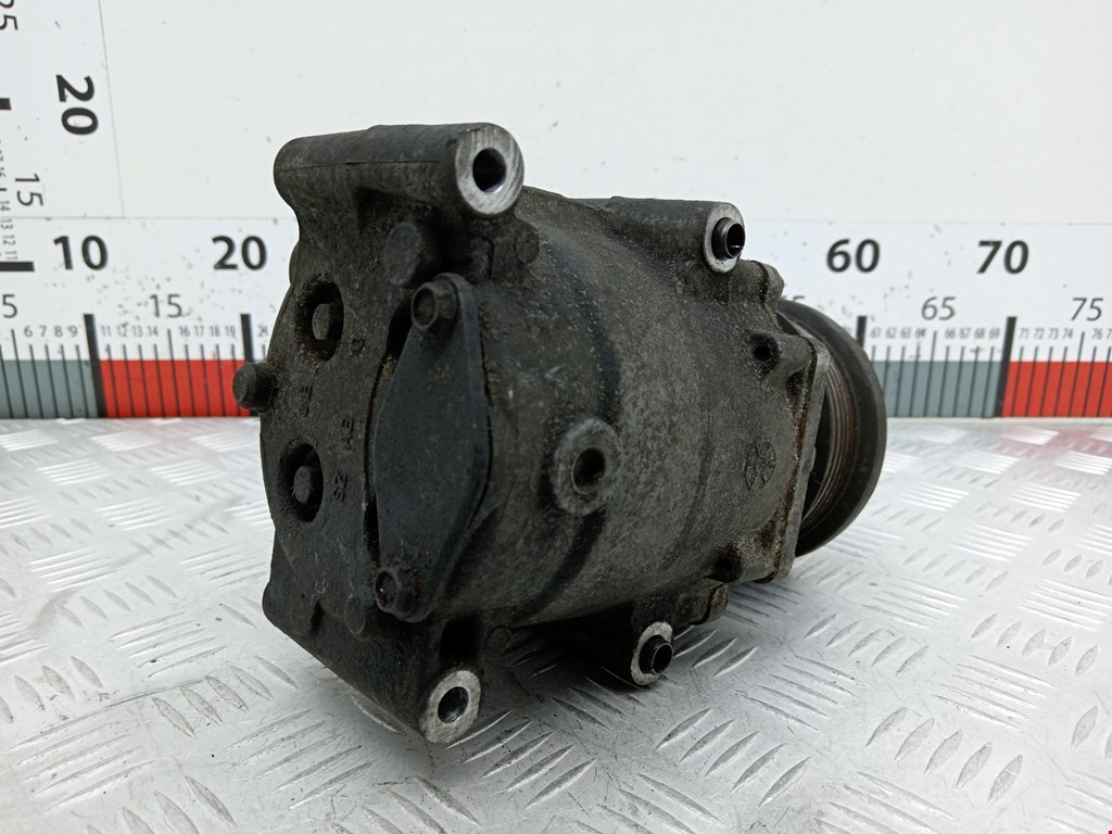 Компрессор кондиционера (системы кондиционирования) FORD Focus I 1998-2005