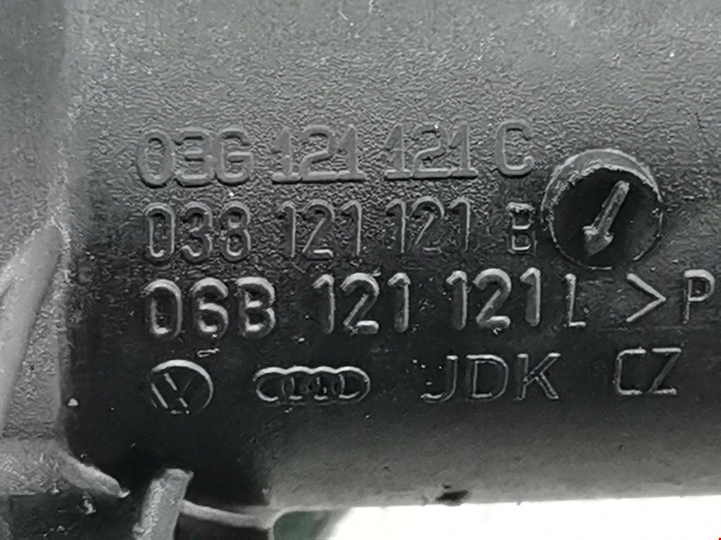 Корпус термостата AUDI A4 B6 2001-2005