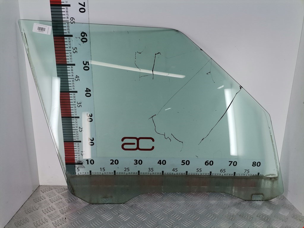 Стекло двери переднее правое LAND ROVER Range Rover 2002-2012
