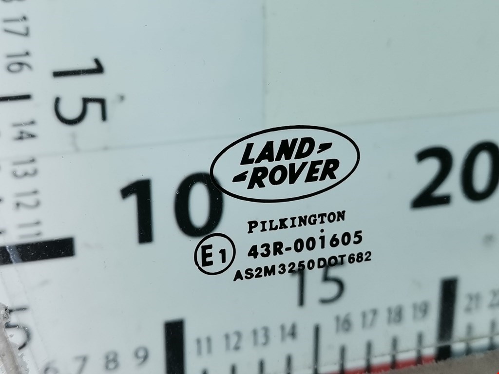 Стекло двери переднее правое LAND ROVER Range Rover 2002-2012