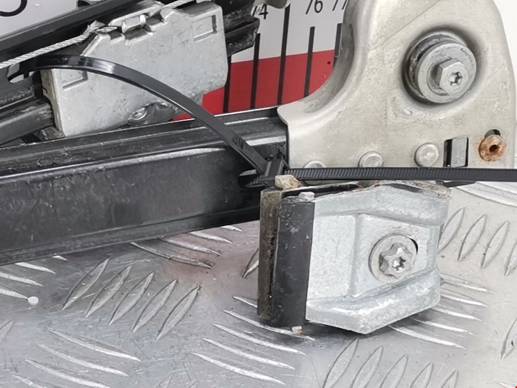 Стеклоподъемник передний правый LAND ROVER Range Rover 2002-2012