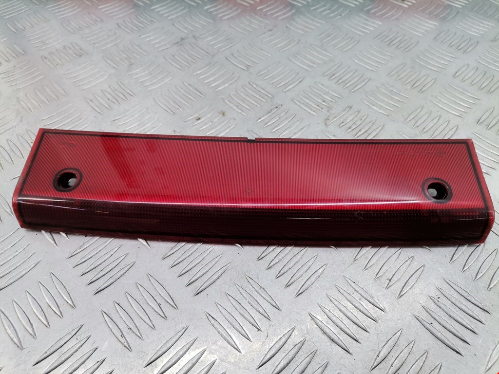 Фонарь дополнительный тормозной (стоп-сигнал) Ford C-MAX 1 (2003-2010)