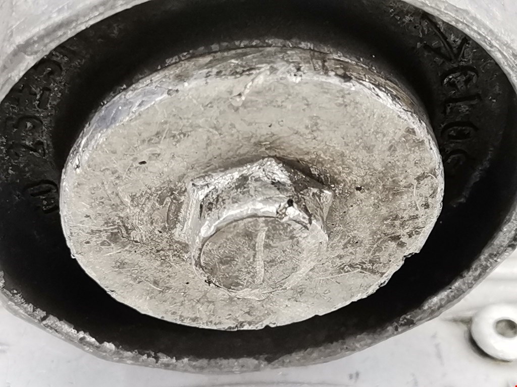 Корпус масляного фильтра DAIHATSU Sirion M3 2005-2015