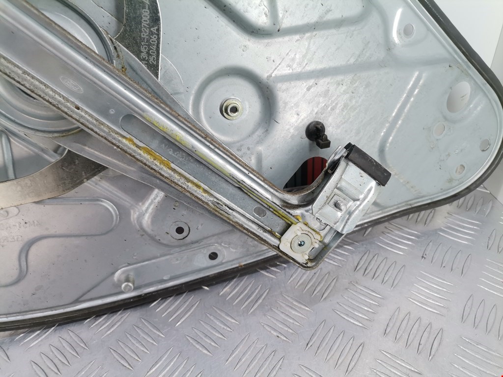 Стеклоподъемник задний левый FORD Focus II 2005-2011