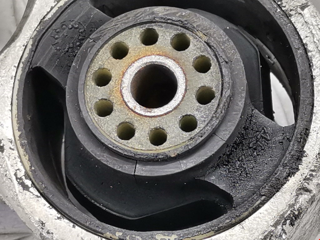 Кронштейн КПП PEUGEOT 206 1998-2012