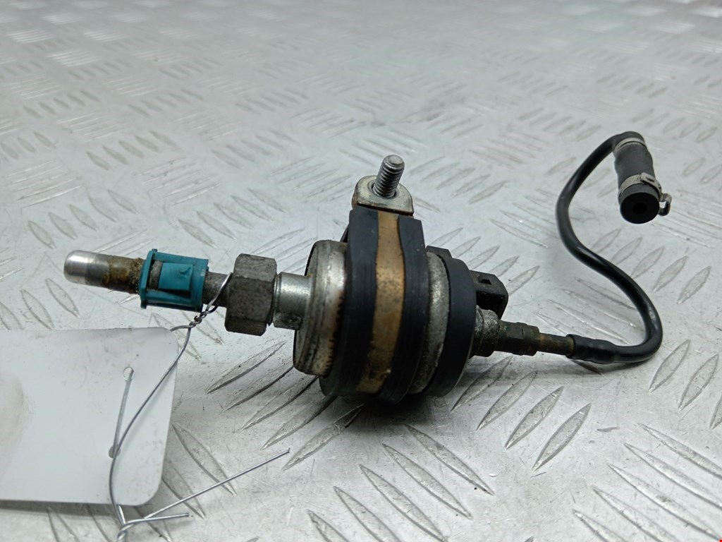 Насос топливный (электрический) OPEL Omega B 1994-2004