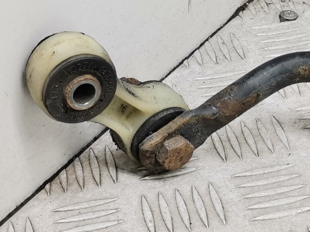 Стабилизатор задний (поперечной устойчивости подвески) VOLKSWAGEN Passat B5 1997-2005