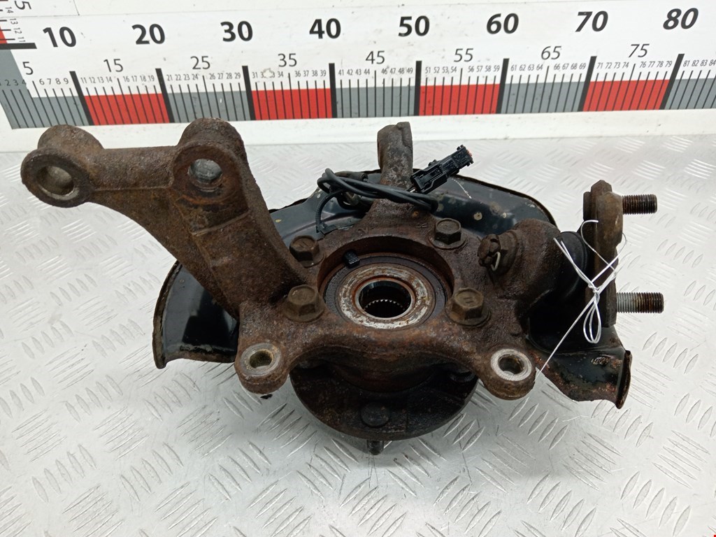 Ступица передняя правая TOYOTA RAV 4 XA30 2006-2012