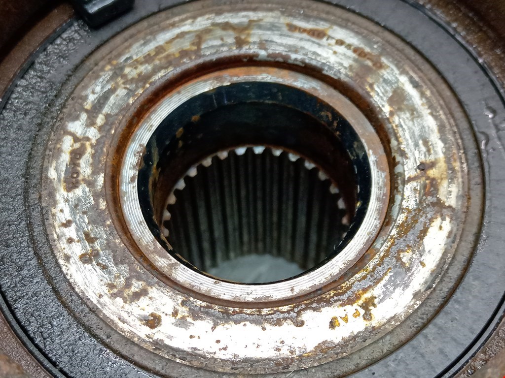 Ступица передняя правая TOYOTA RAV 4 XA30 2006-2012