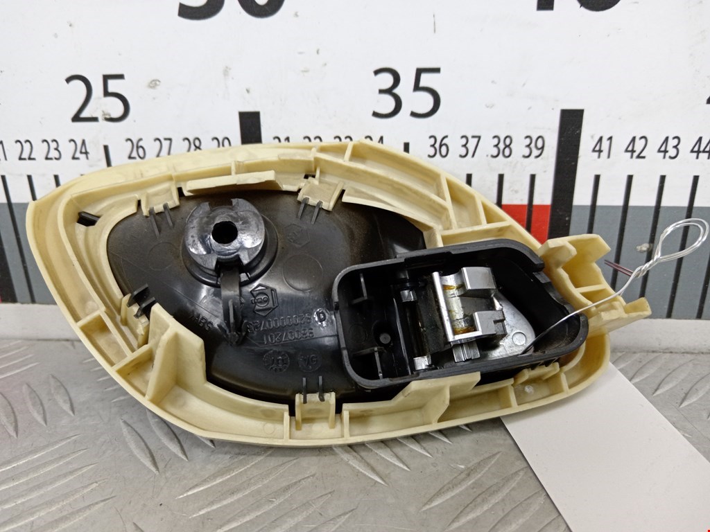 Ручка дверная задняя внутренняя левая RENAULT Espace 2003-2014