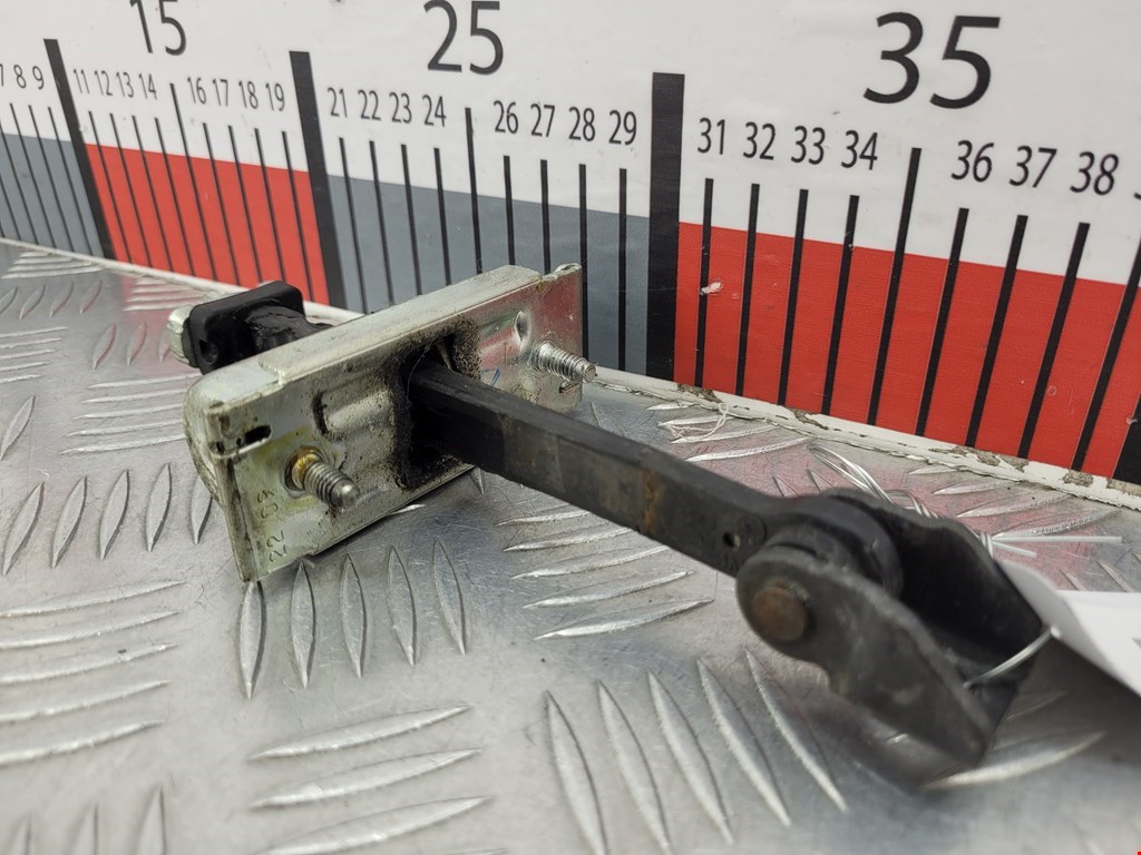 Ограничитель открывания двери OPEL Corsa D 2006-2014