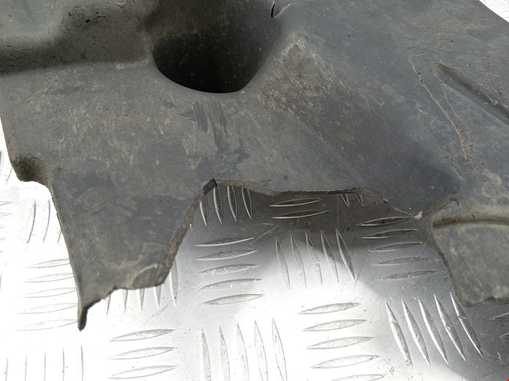 Защита антигравийная VOLKSWAGEN Passat B7 2011-2015