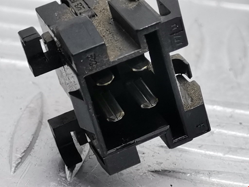 Блок управления стеклоподъемниками MAN TGM 2006-н.в.