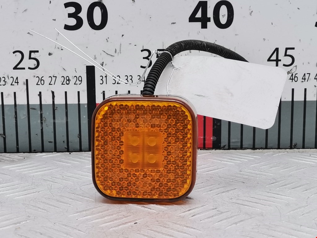 Фонарь габаритный левый MAN TGM (2005-2020)