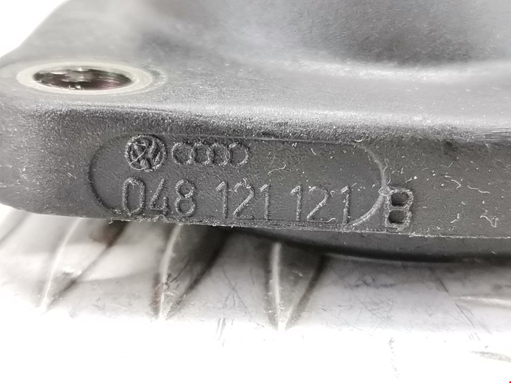 Корпус термостата VOLKSWAGEN Passat B5 1997-2005