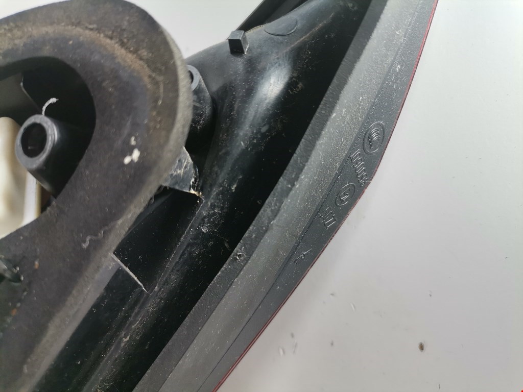 Фонарь задний внутренний правый OPEL Astra J 2009-2017