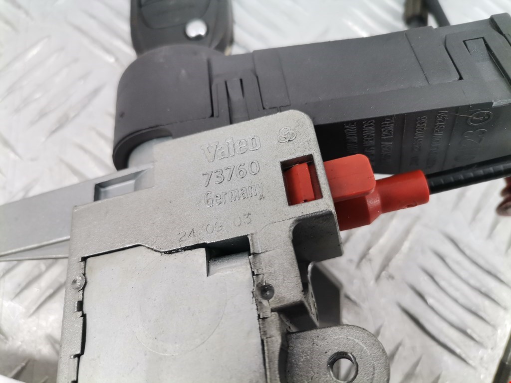 Замок зажигания VOLVO XC90 2002-2014