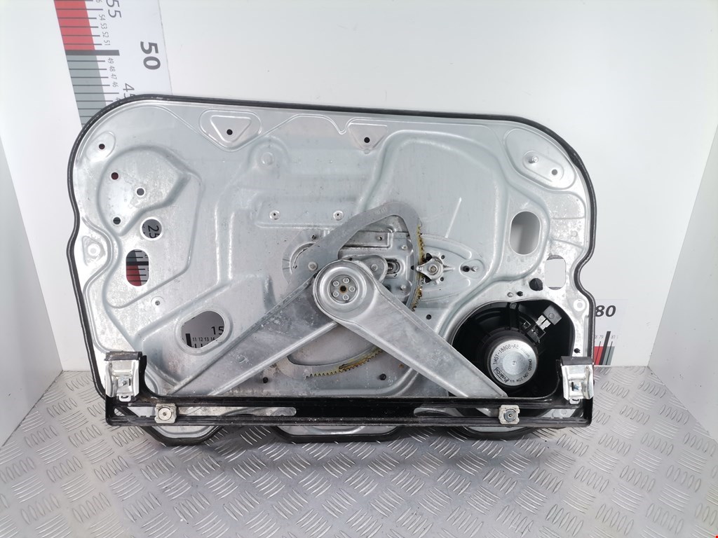 Стеклоподъемник передний правый FORD Focus II 2005-2011