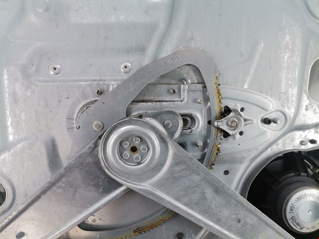 Стеклоподъемник передний правый FORD Focus II 2005-2011