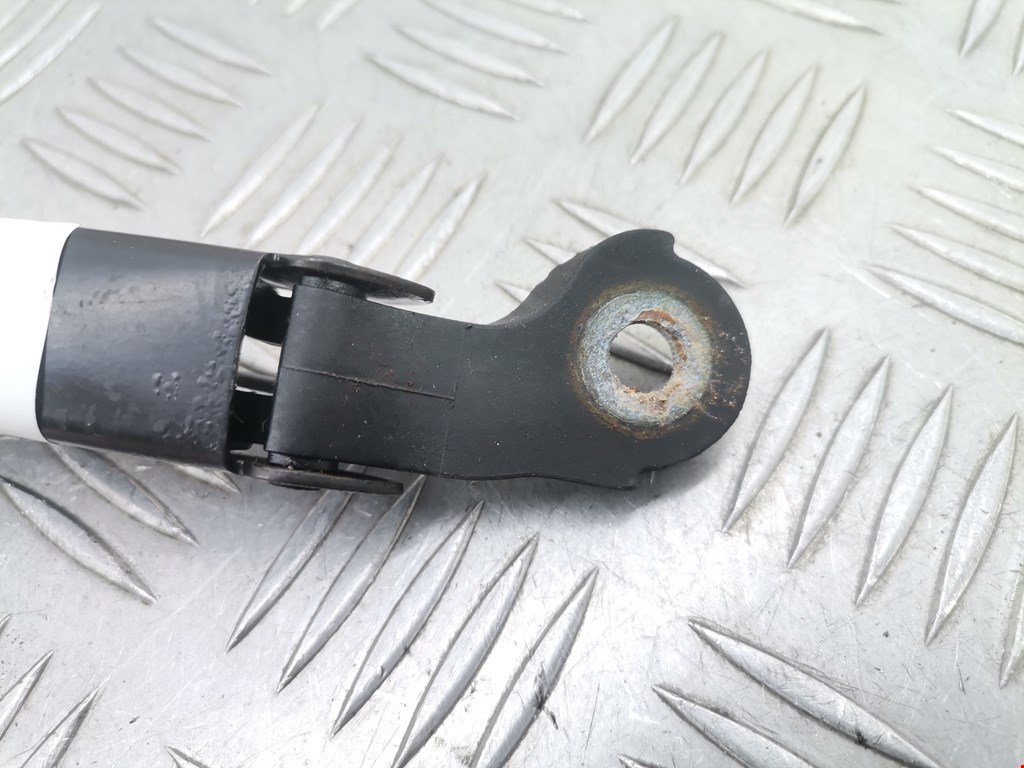 Поводок дворника задний (заднего) AUDI A6 C5 1997-2004