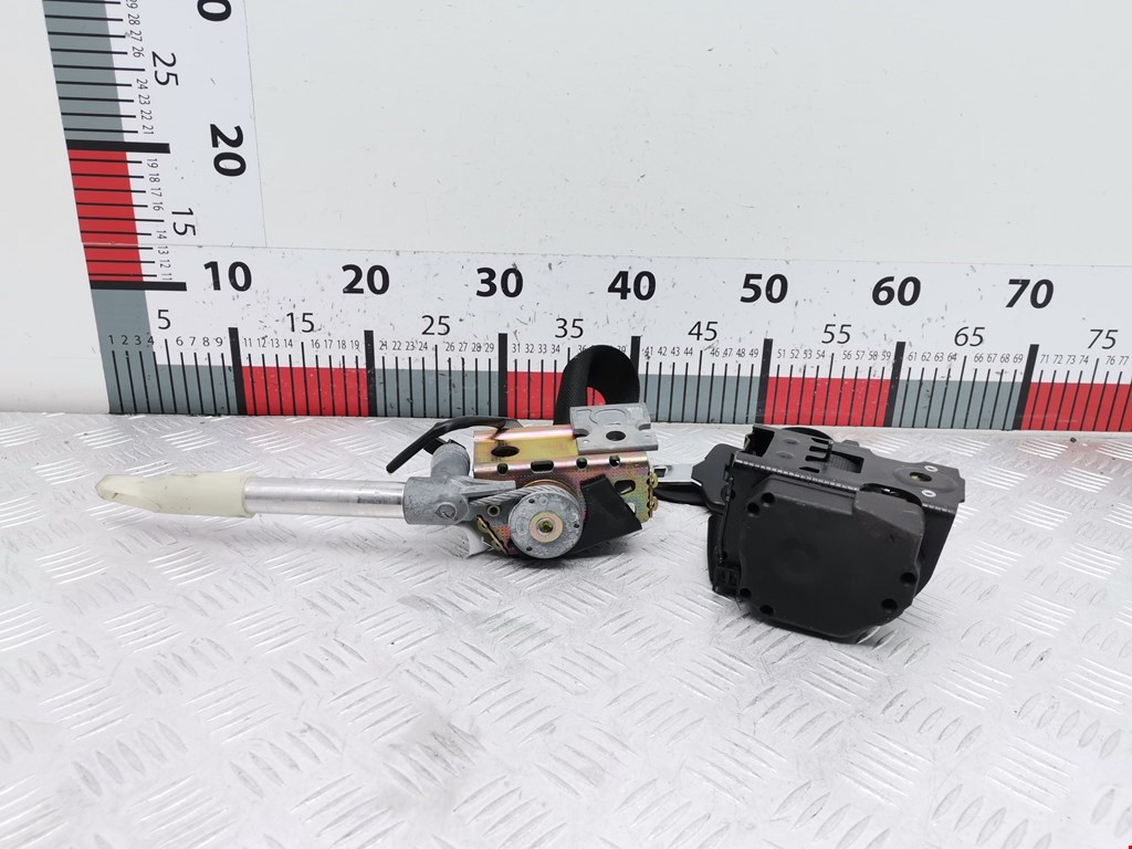 Ремень безопасности задний правый BMW 7er 7 серия E65/E66 2001-2008