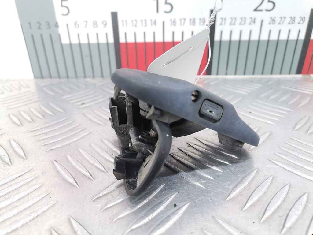 Форсунка омывателя лобового стекла VOLKSWAGEN Jetta V 2005-2011