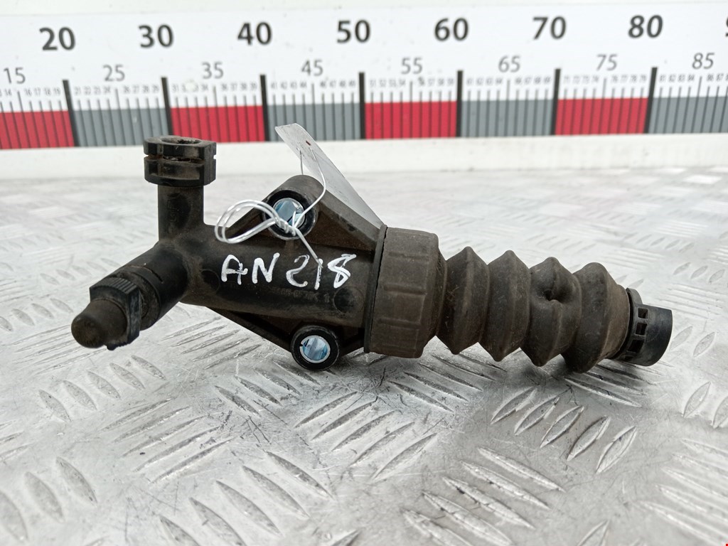 Цилиндр сцепления рабочий FIAT Grande Punto 2005-2009