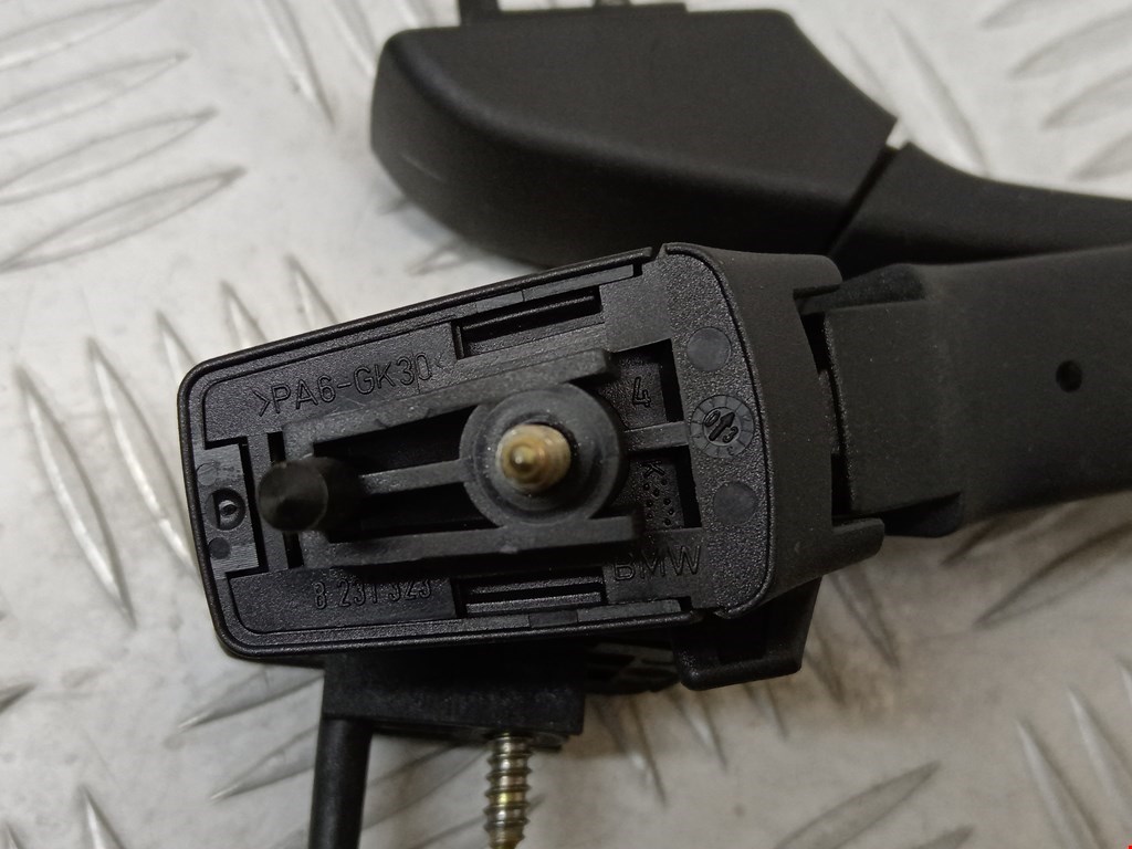 Ручка внутренняя потолочная (потолка салона) BMW 3er E90/E91 2005-2012