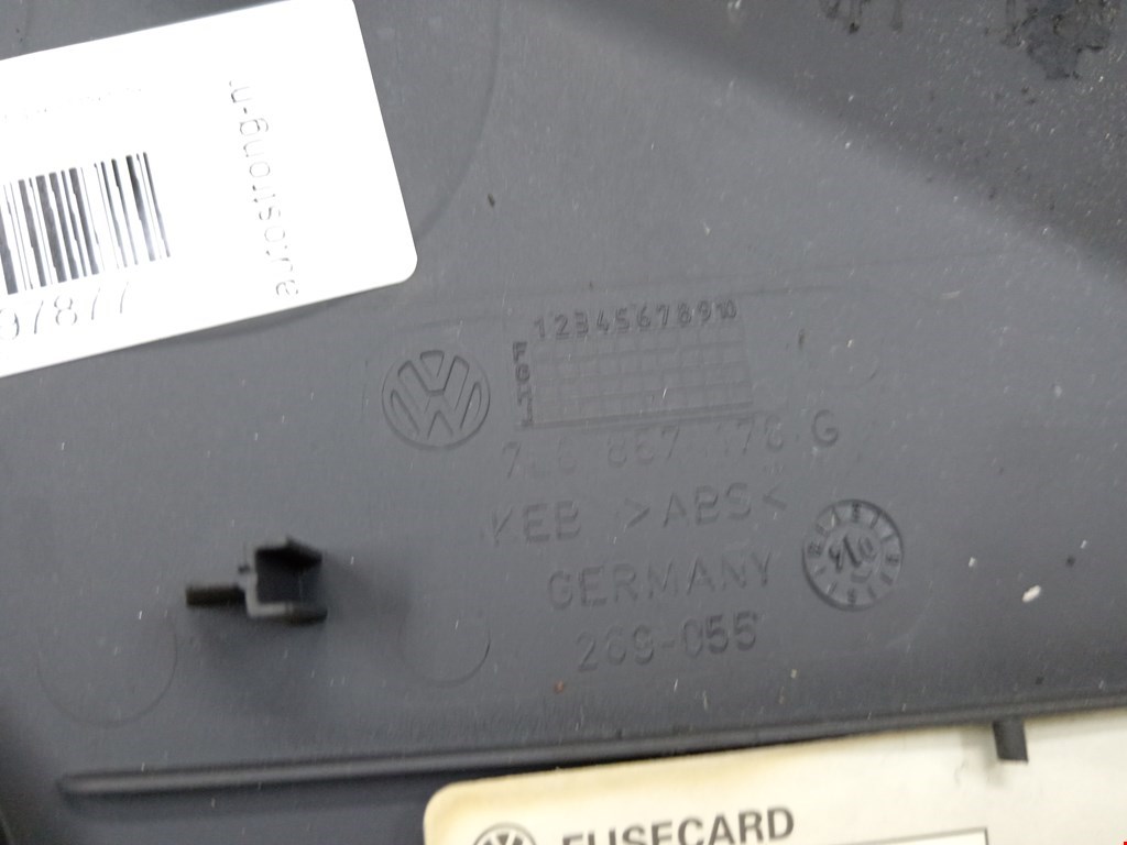 Накладка декоративная VOLKSWAGEN Touareg 2002-2010