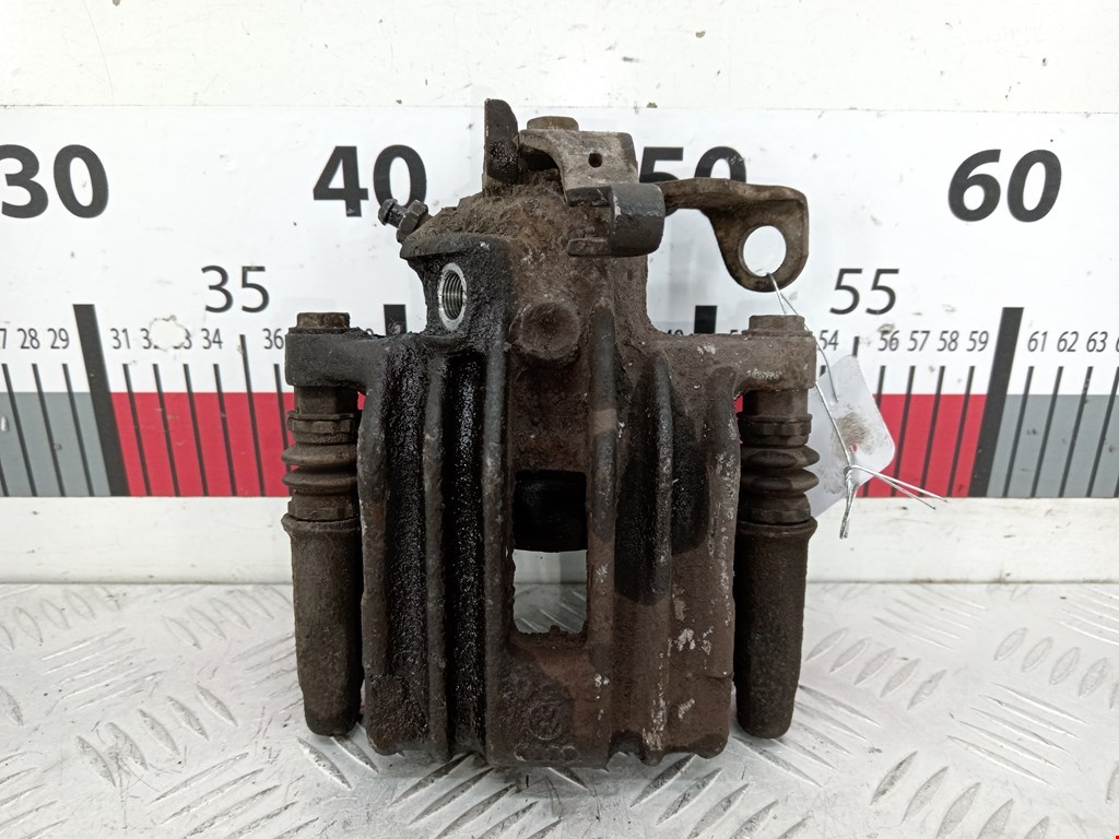 Суппорт задний левый VOLKSWAGEN Beetle A4 1997-2010