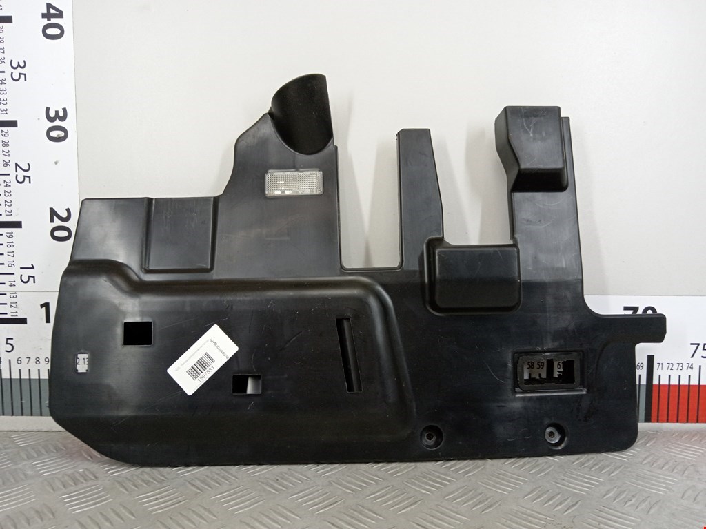 Накладка декоративная VOLKSWAGEN Touareg 2002-2010