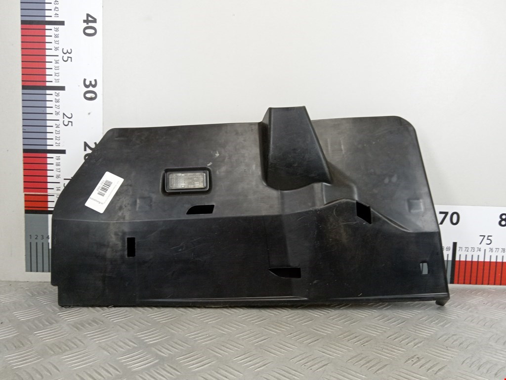 Накладка декоративная VOLKSWAGEN Touareg 2002-2010