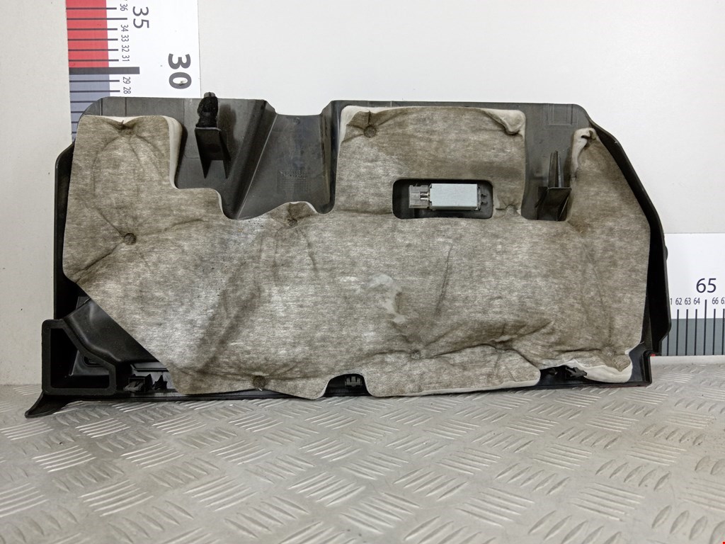 Накладка декоративная VOLKSWAGEN Touareg 2002-2010