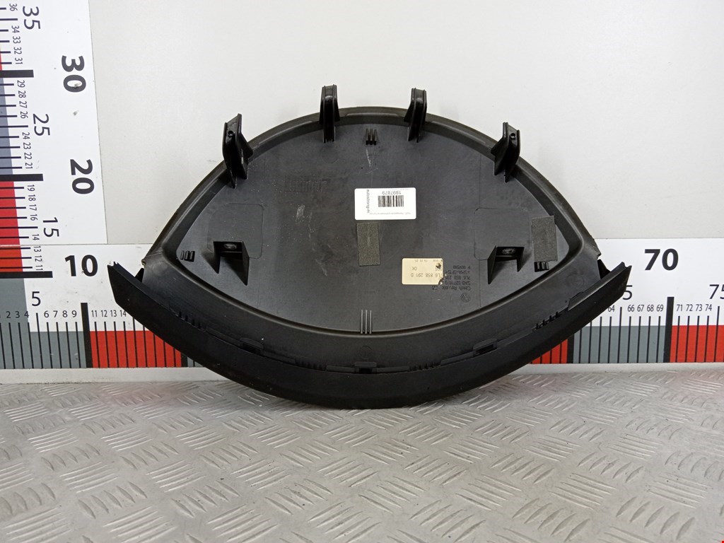 Накладка декоративная VOLKSWAGEN Touareg 2002-2010