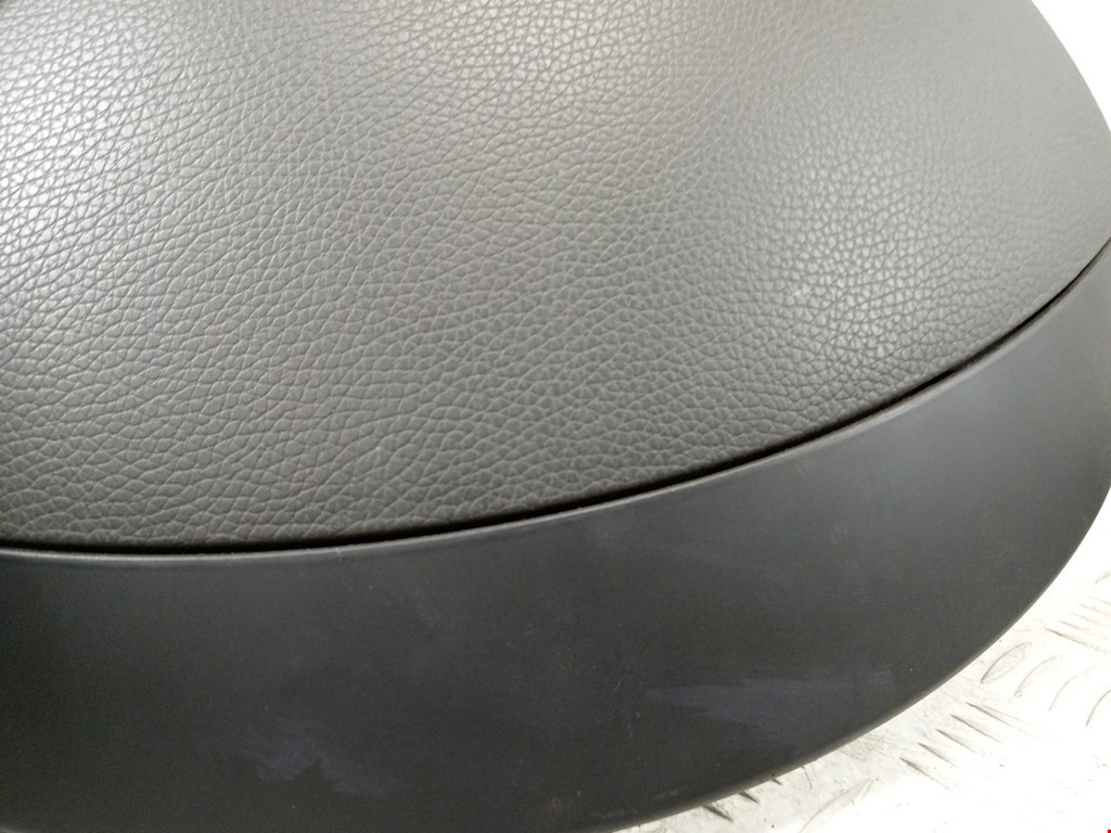 Накладка декоративная VOLKSWAGEN Touareg 2002-2010