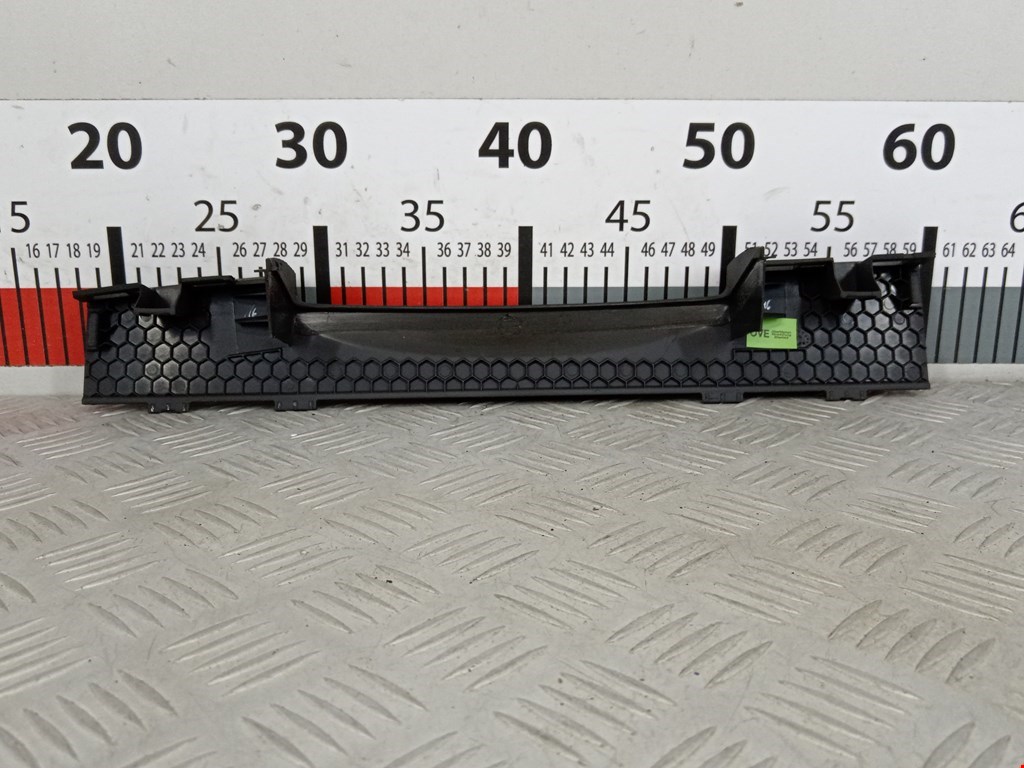 Накладка декоративная VOLKSWAGEN Touareg 2002-2010