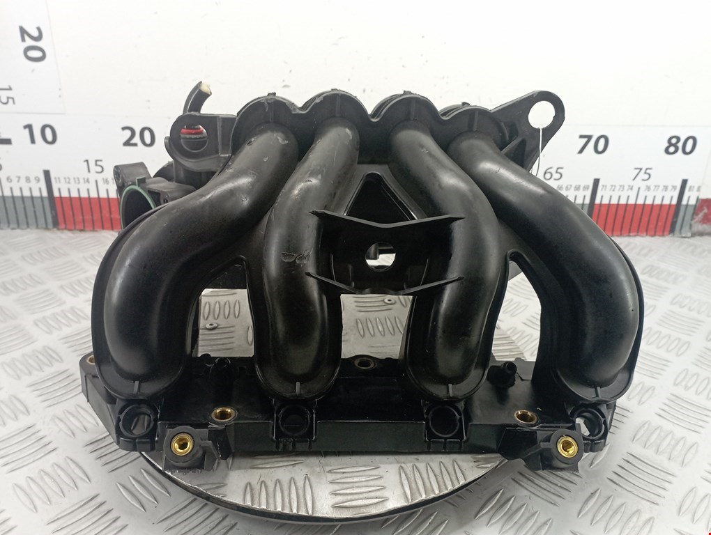 Коллектор впускной FORD KA 1996-2008