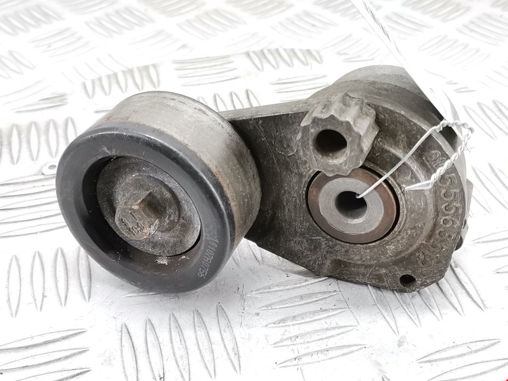 Натяжитель ремня генератора (приводного поликлинового ремня Opel Insignia 1 (2008-2017)