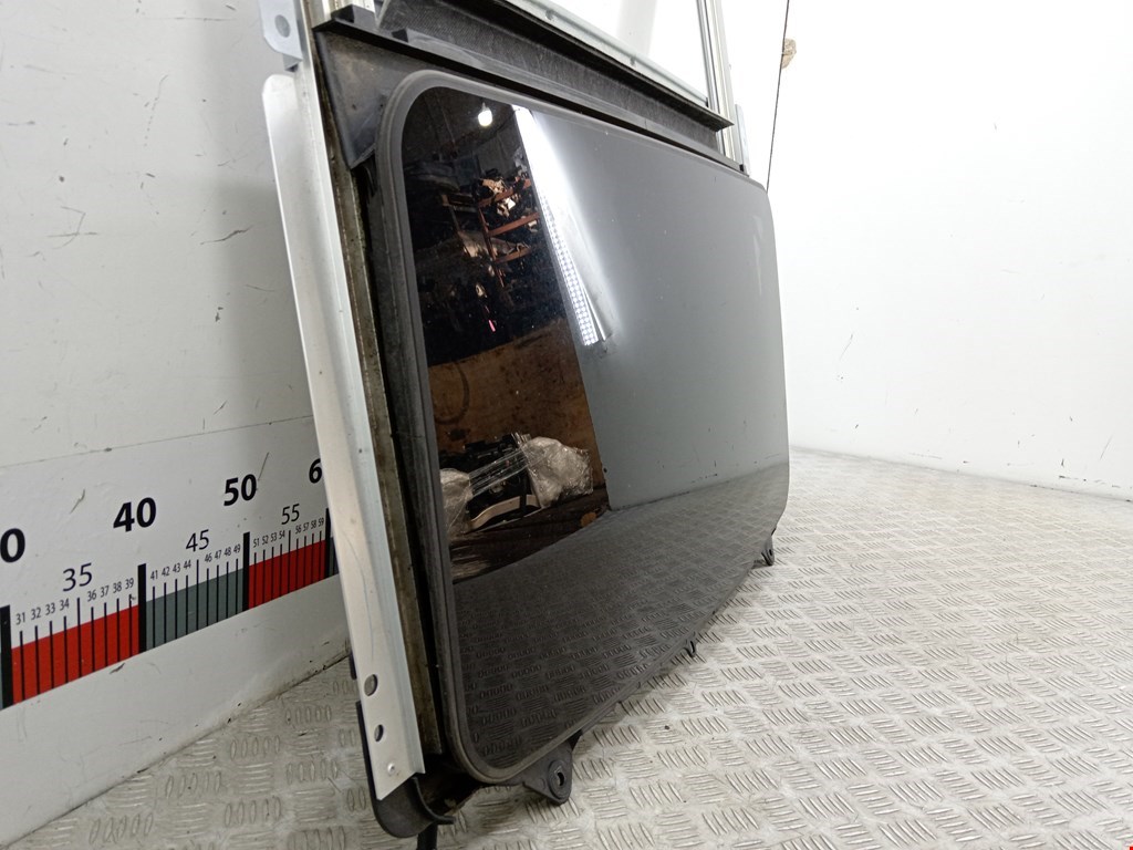 Люк в сборе электрический JEEP Grand Cherokee WK 2004-2010