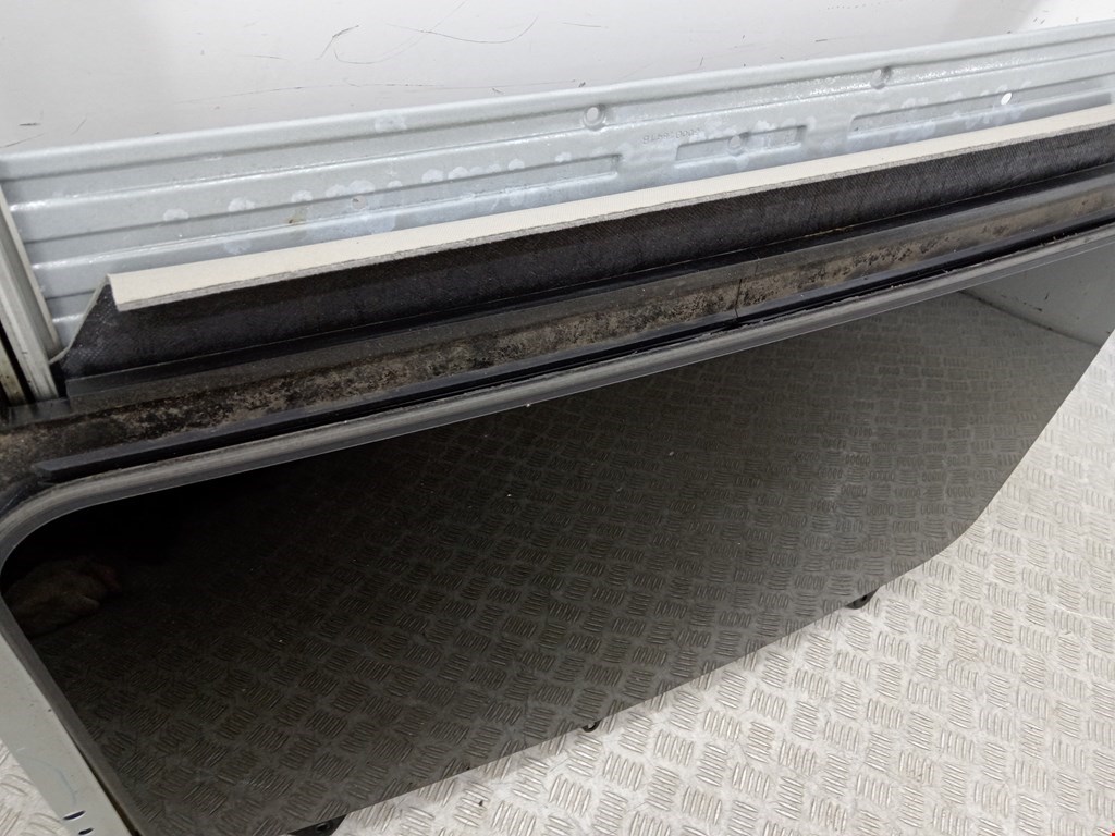 Люк в сборе электрический JEEP Grand Cherokee WK 2004-2010