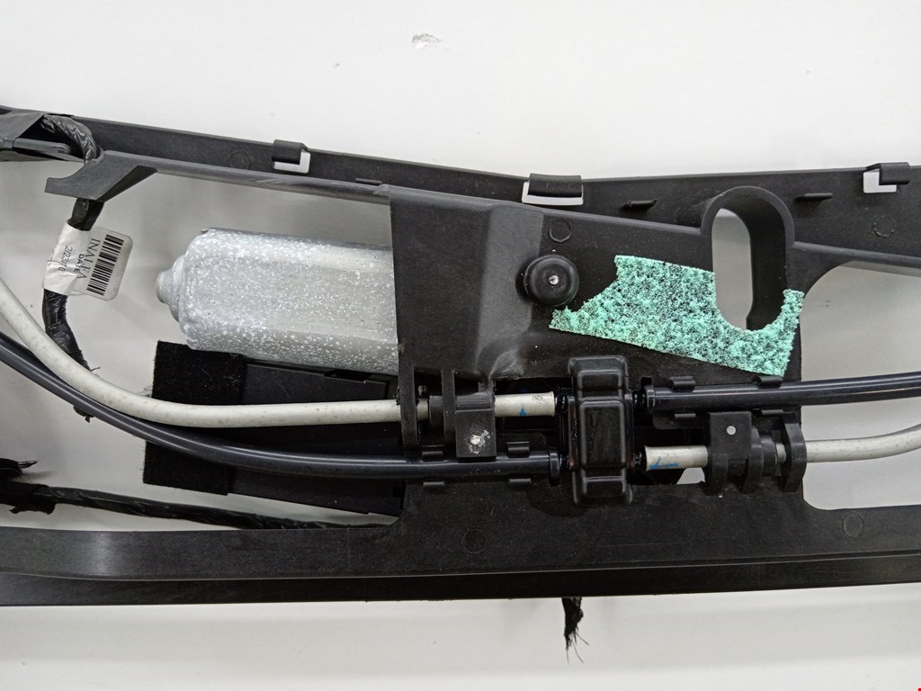 Люк в сборе электрический JEEP Grand Cherokee WK 2004-2010