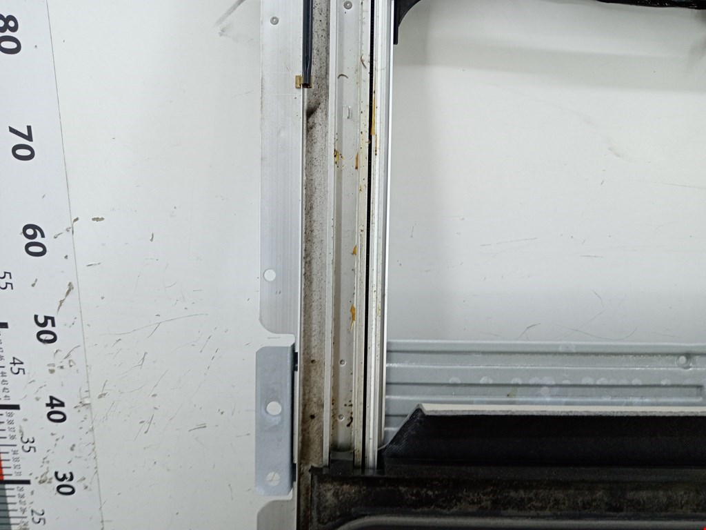 Люк в сборе электрический JEEP Grand Cherokee WK 2004-2010