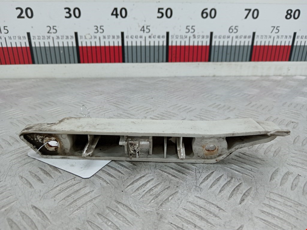 Кронштейн переднего бампера левый FORD Focus II 2005-2011