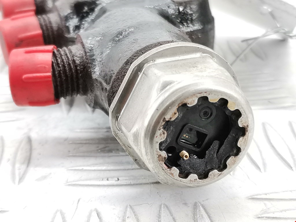 Рампа топливная (рейка) FORD Fusion 2002-2012