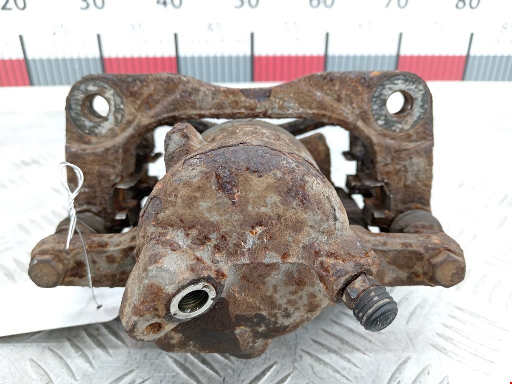 Суппорт передний левый FIAT Sedici 2005-2014