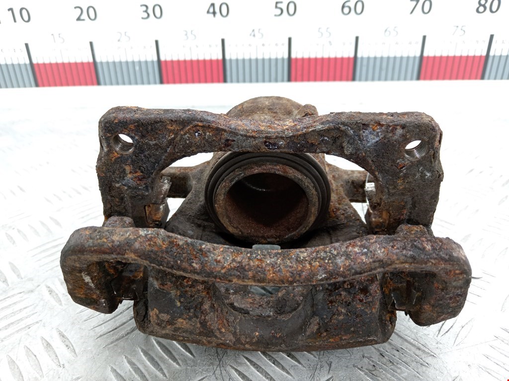 Суппорт передний левый FIAT Sedici 2005-2014