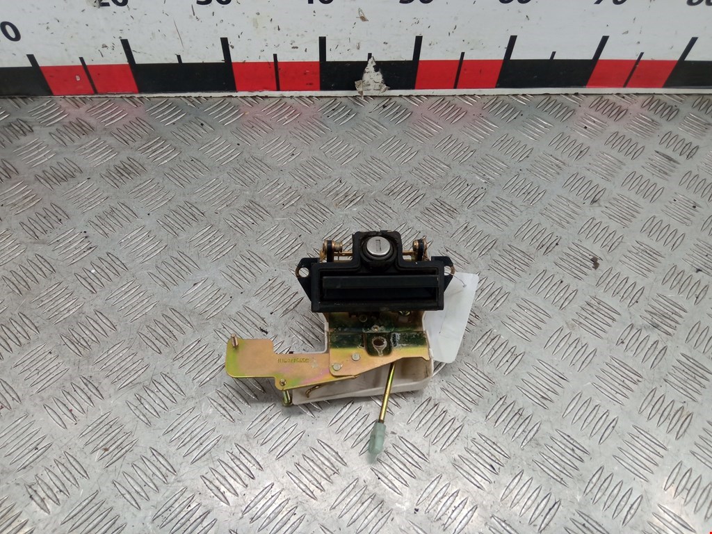 Ручка двери багажника наружная SKODA Octavia A4 1U- 1997-2010