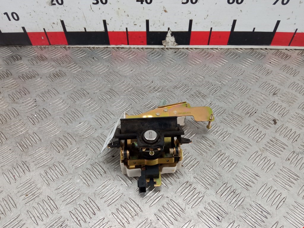 Ручка двери багажника наружная SKODA Octavia A4 1U- 1997-2010