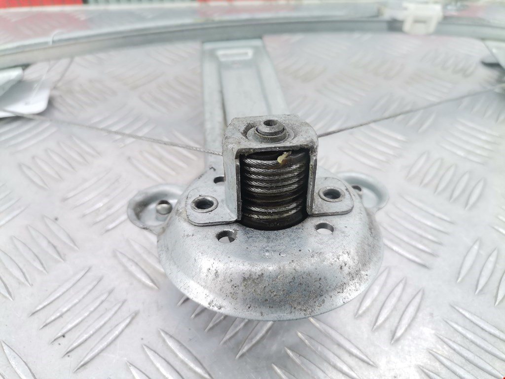 Стеклоподъемник задний правый OPEL Astra H/Family 2004-2015